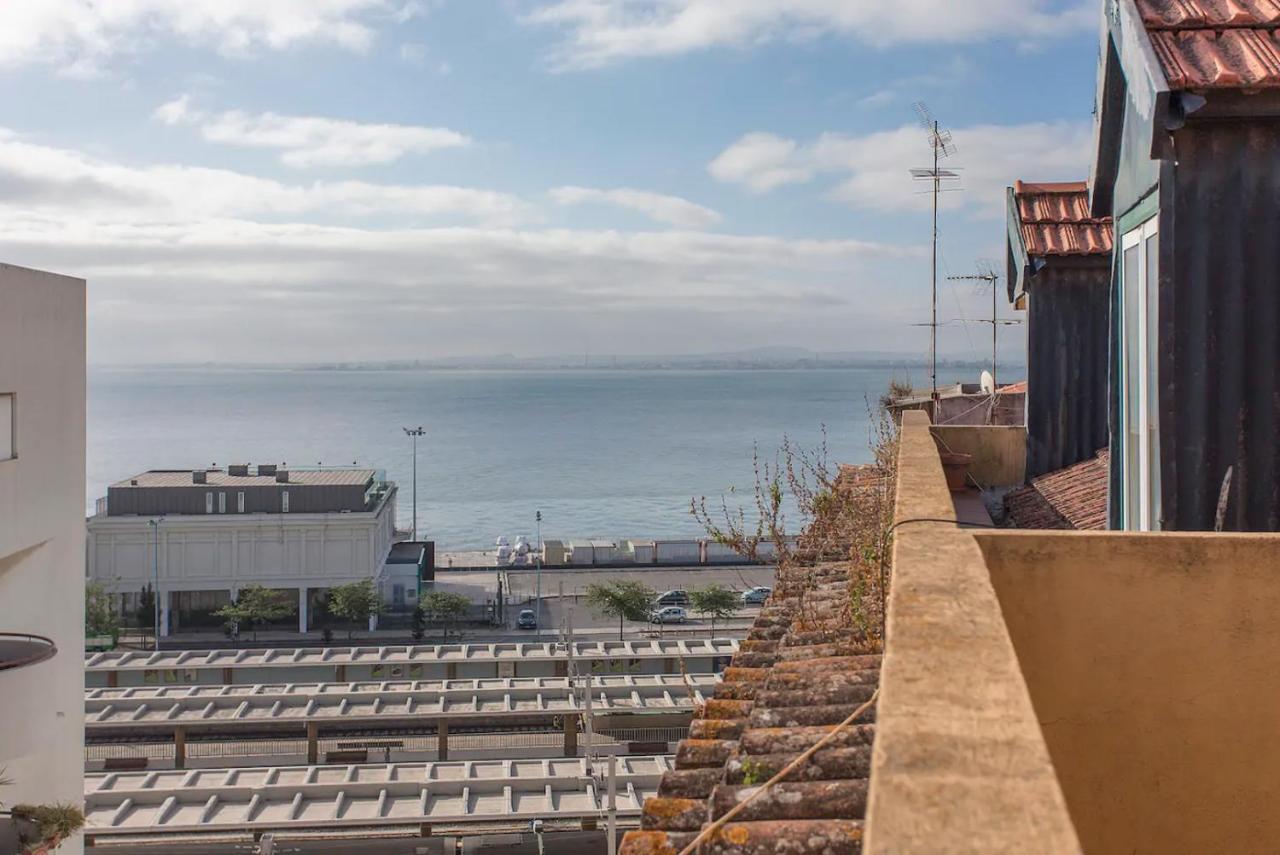 Gorgeous River View In Alfama Lissabon Exterior foto